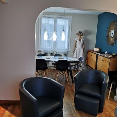 Authentique Gite 1950 Poitiers Futuroscope Aquascope, 1A9Prsn, 3 Pkg, 3 Etoiles A 6Prsn Et 3 Appoints Eco-Responsable Εξωτερικό φωτογραφία