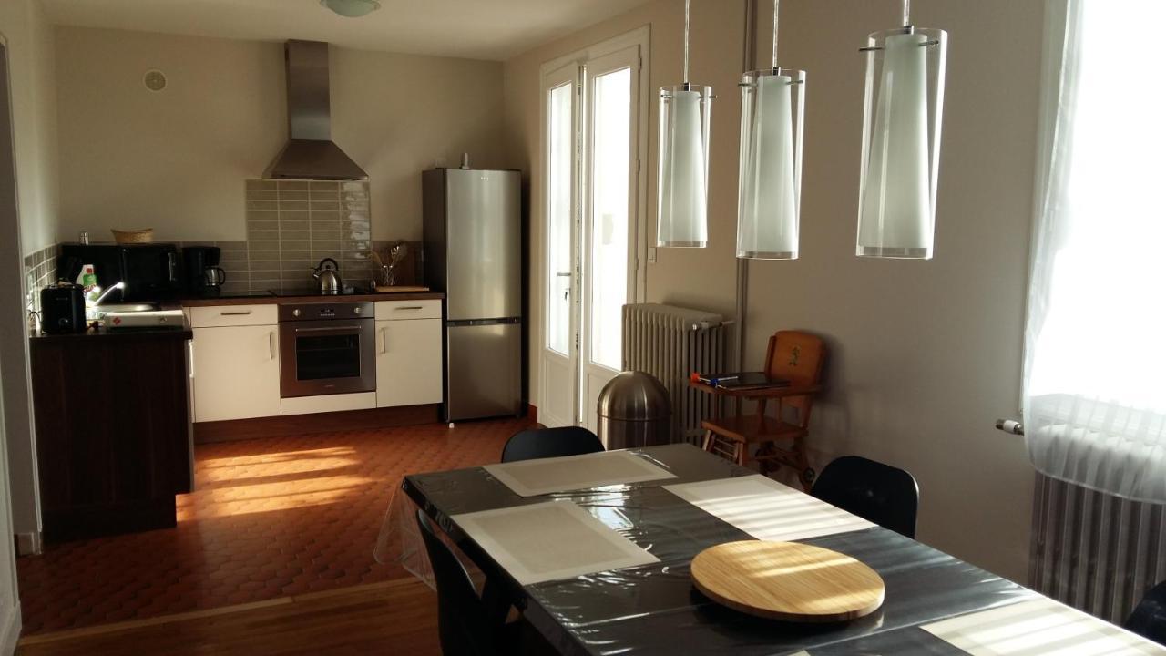 Authentique Gite 1950 Poitiers Futuroscope Aquascope, 1A9Prsn, 3 Pkg, 3 Etoiles A 6Prsn Et 3 Appoints Eco-Responsable Εξωτερικό φωτογραφία